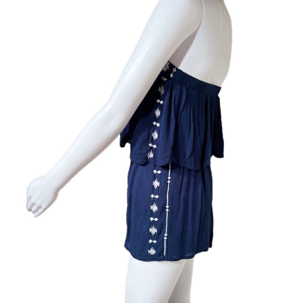 Embroidered Strapless Mini Romper - Picture 3 of 6